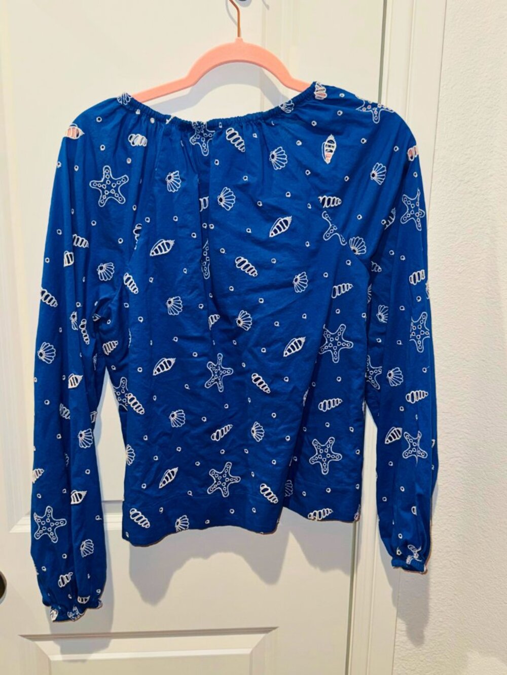 Lilly Pulitzer Blue Seashell Embroidered Blouse Size M - Picture 4 of 7
